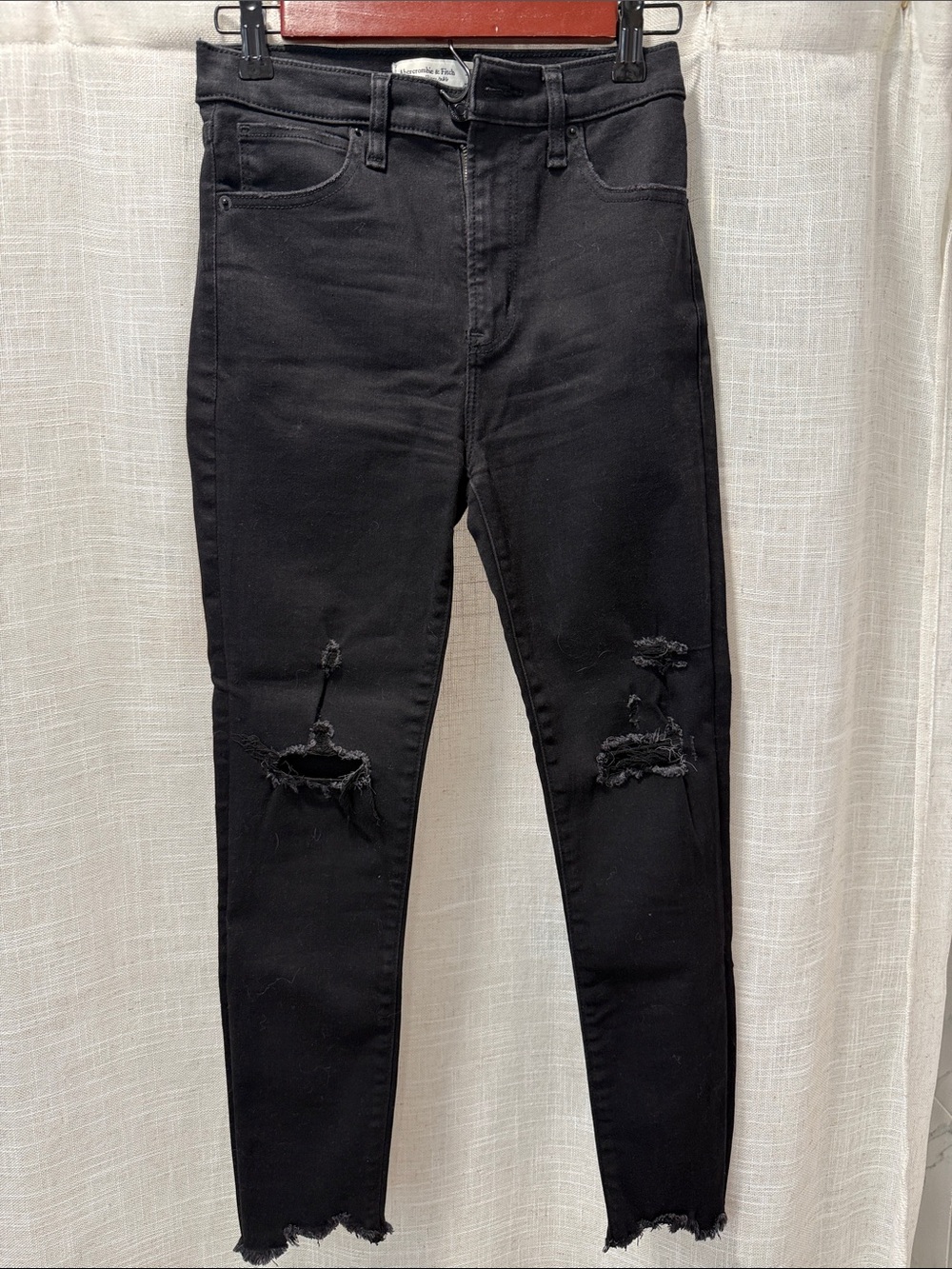 Abercrombie & Fitch Black Distressed Skinny Jeans